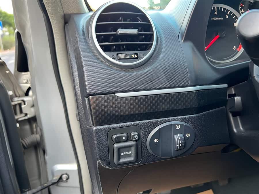 Haval H5 Class 2014 car image #9