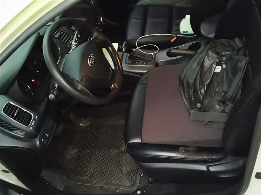 Kia Forte Koup 2014 image de voiture #9