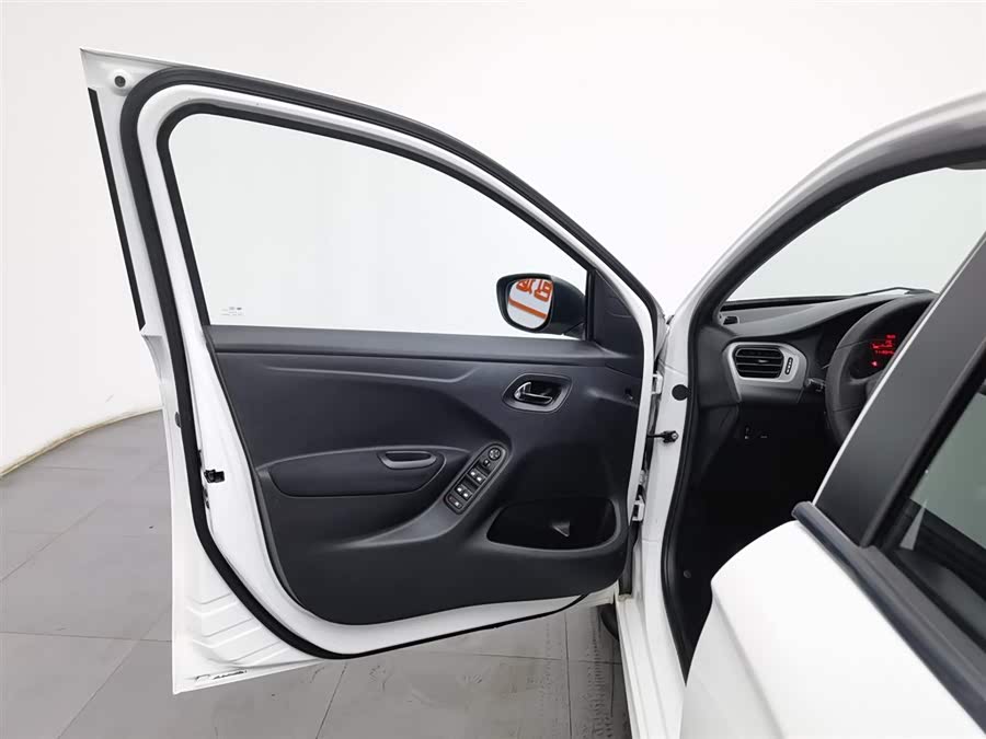 雪铁龙 东风风度MX6 2015 汽车图片 #9