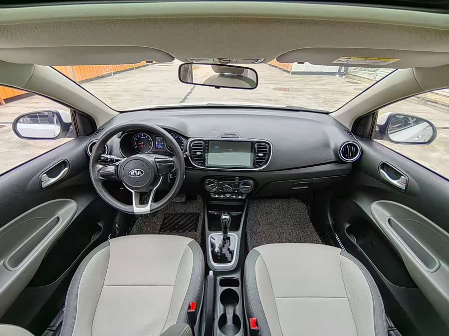 起亚 焕驰 2019 汽车图片 #9