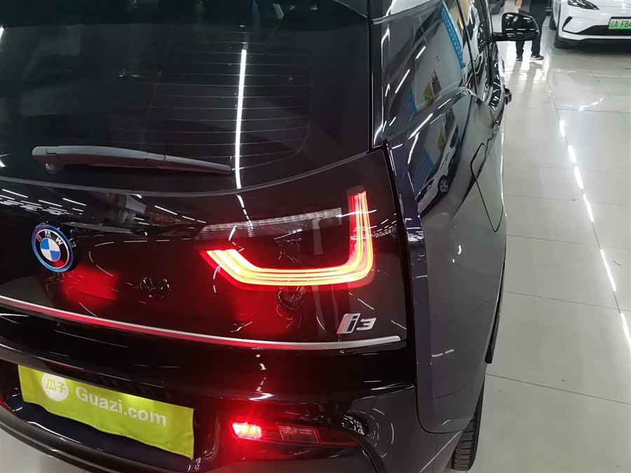 BMW i3 (Imported) 2018 صورة سيارة #9