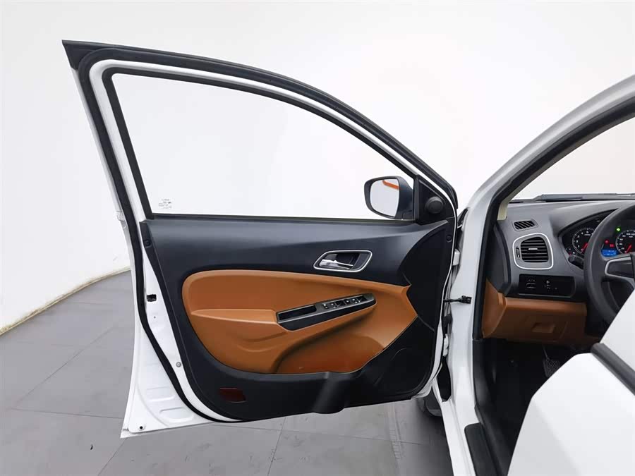 GEELY KingKong 2017 #9 GEELY KingKong 2017 car image #9