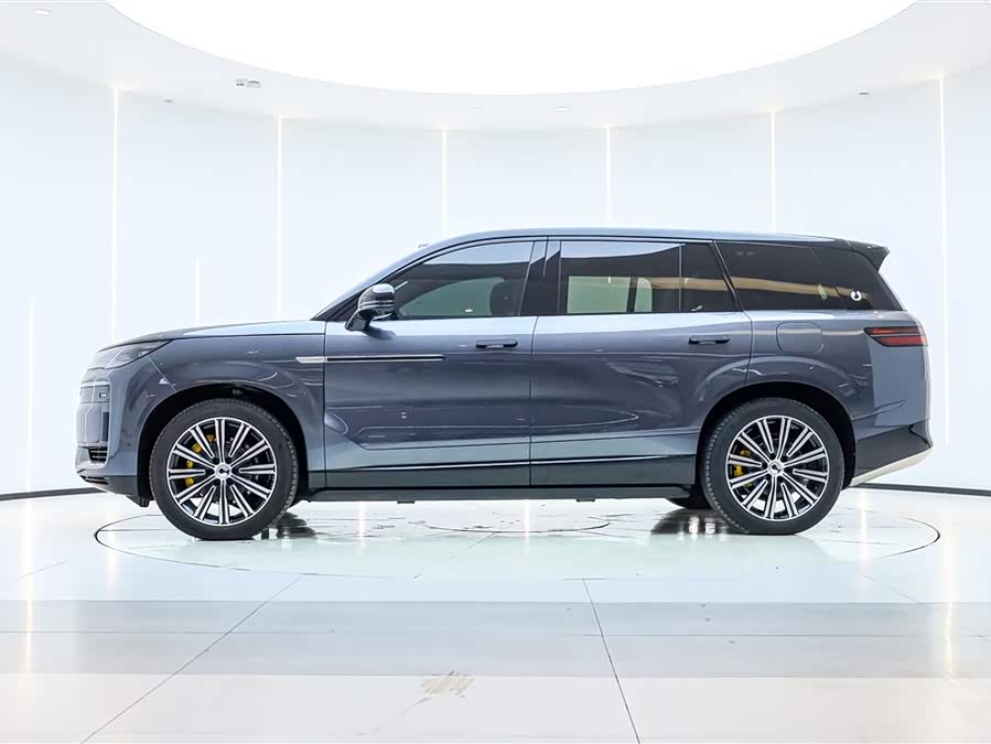 Denza N9 2025 #9 Denza N9 2025 car image #9