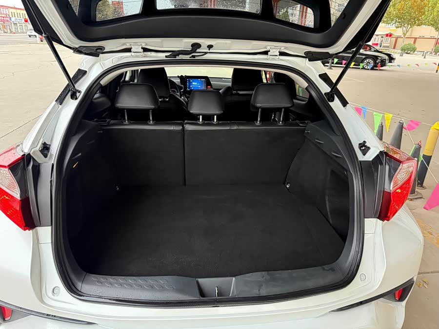 Toyota Izoa 2021 #9 Toyota Izoa 2021 immagine di auto #9