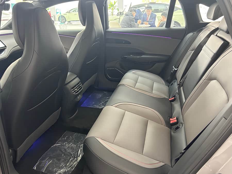 HongQi EH7 2025 #9 HongQi EH7 2025 car image #9