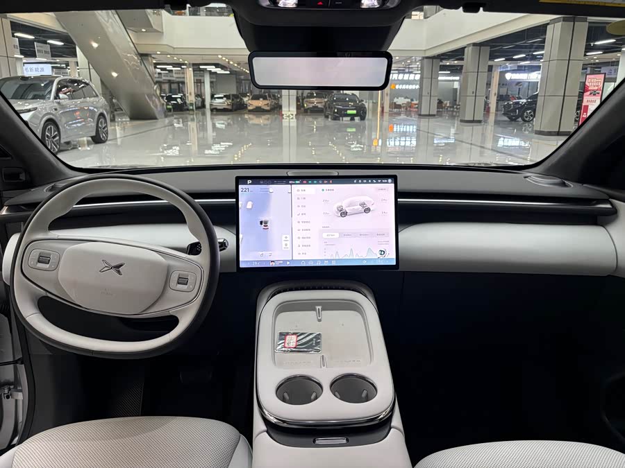 Xpeng G7 2025 immagine di auto #9