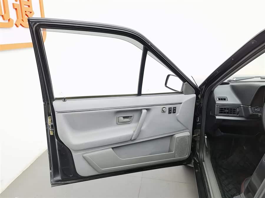 Volkswagen Santana Classic 2009 #9 Volkswagen Santana Classic 2009 صورة سيارة #9