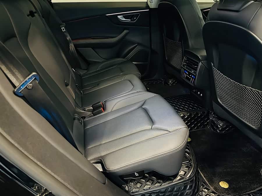 Audi Q8 2025 #9 Audi Q8 2025 immagine di auto #9