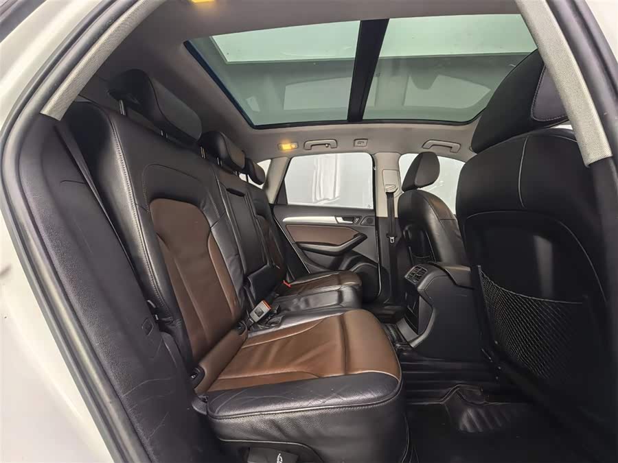 Audi Q5 2016 car image #9