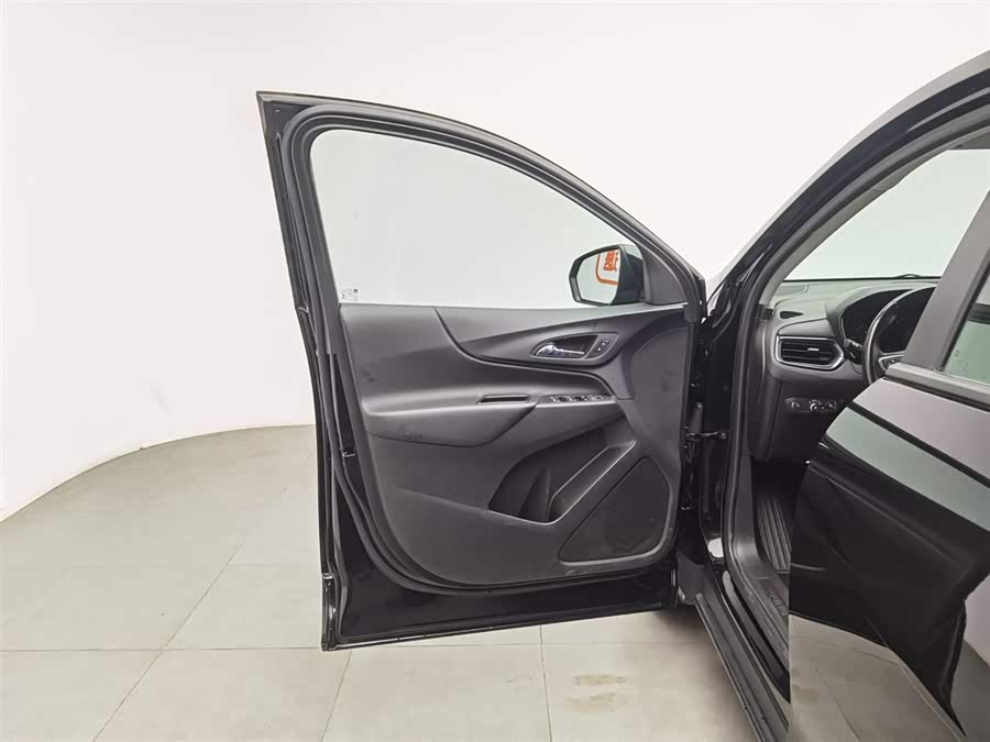 Chevrolet Equinox 2021 car image #9