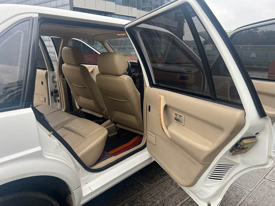 Volkswagen Santana Vista 2012 car image #9