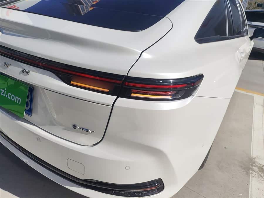 Toyota Crown 2024 immagine di auto #9