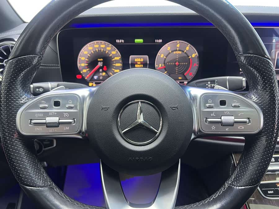 Mercedes-Benz E Class (Imported) 2020 immagine di auto #9