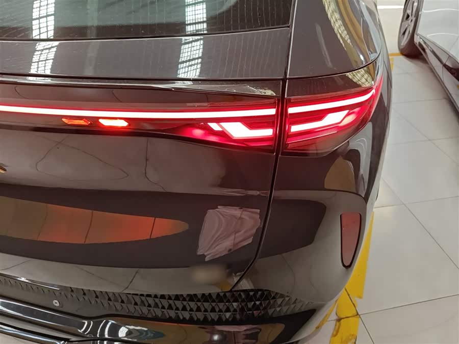 Volkswagen ID.UNYX 06 2025 image de voiture #9