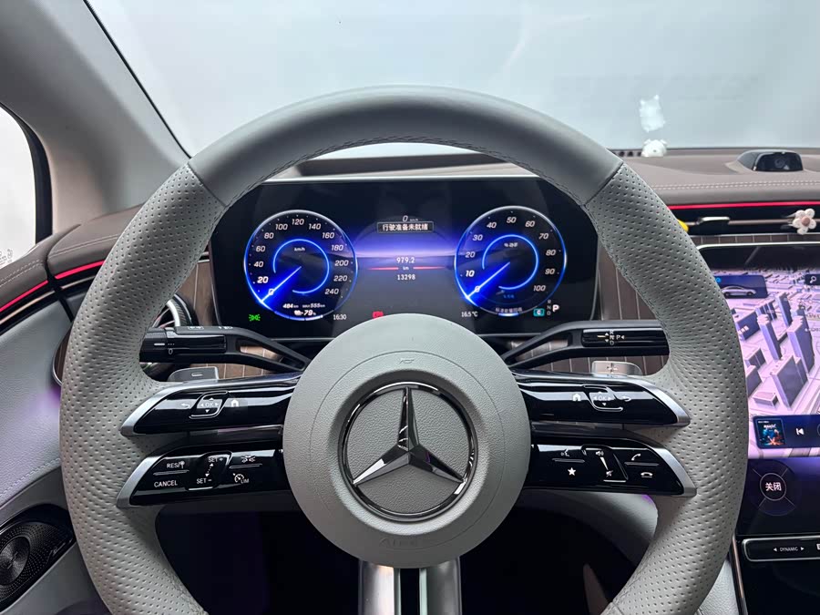 Mercedes-Benz EQE Class 2025 #9 Mercedes-Benz EQE Class 2025 immagine di auto #9