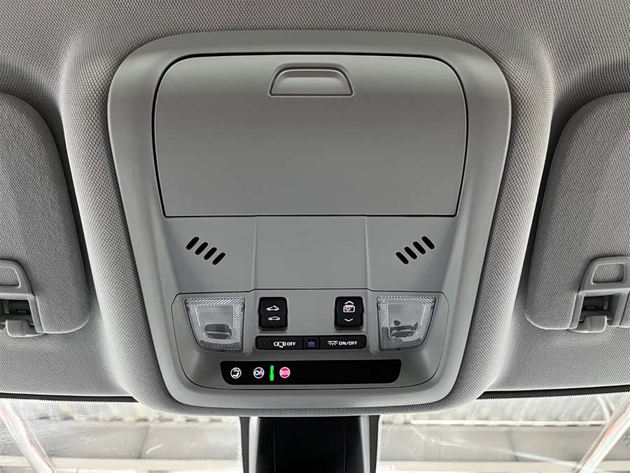 Chevrolet Blazer 2023 car image #9