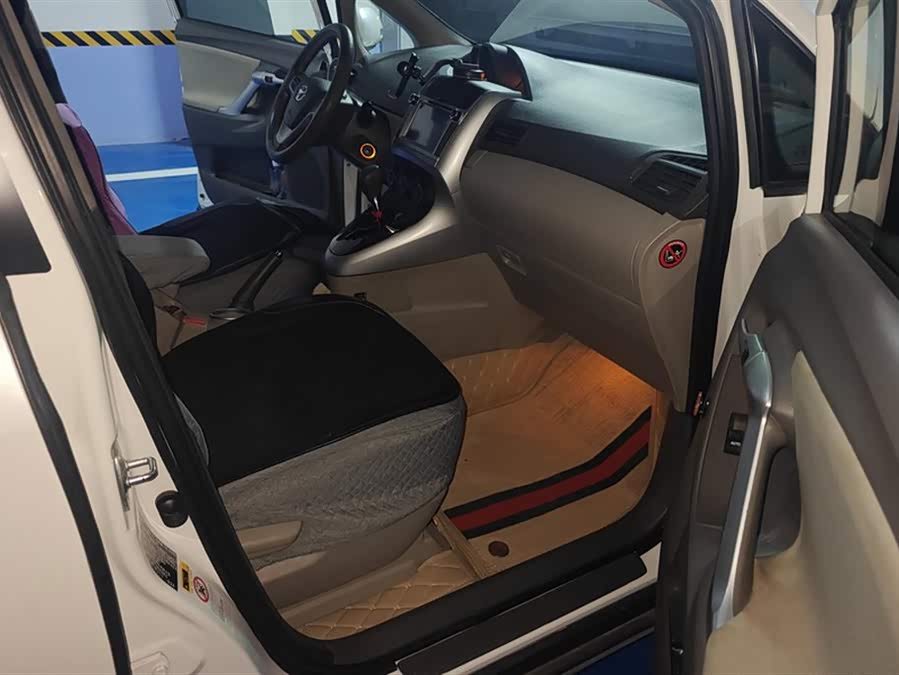 Toyota Reiz 2016 #9 Toyota Reiz 2016 immagine di auto #9