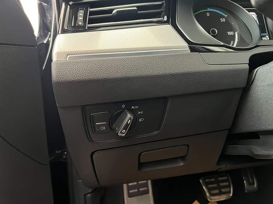 Volkswagen Magotan GTE 2020 car image #9