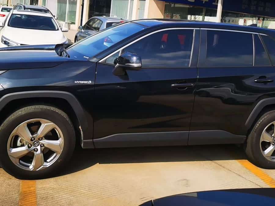 Toyota RAV4 Hybird E+ 2022 car image #9