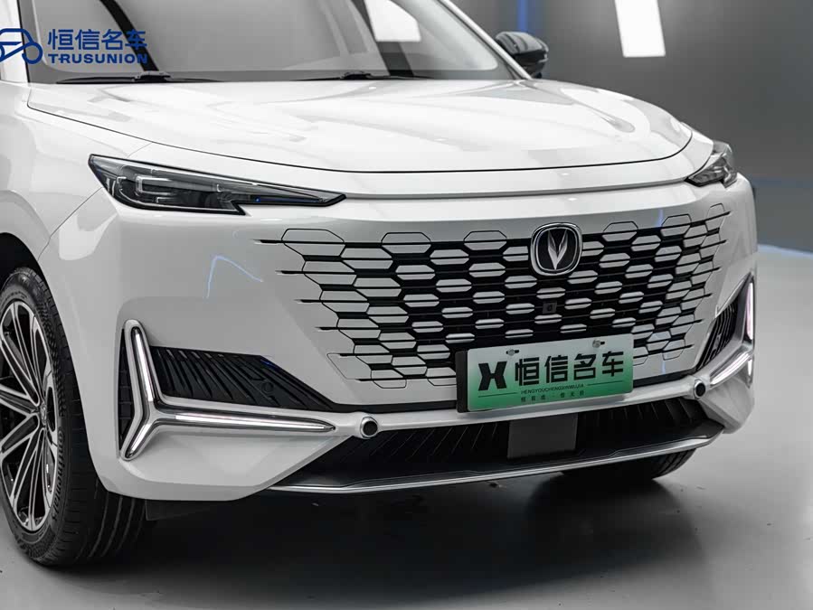 Changan UNI-K iDD 2022 car image #9