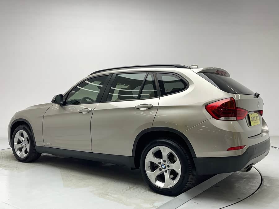 BMW X1 (Imported) 2013 car image #9