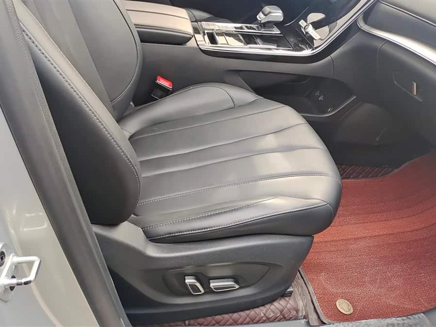 Roewe RX5 eMAX 2020 image de voiture #9