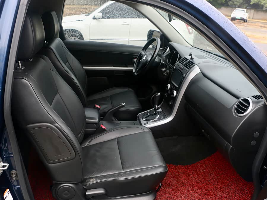 铃木 超级维特拉 2009 汽车图片 #9