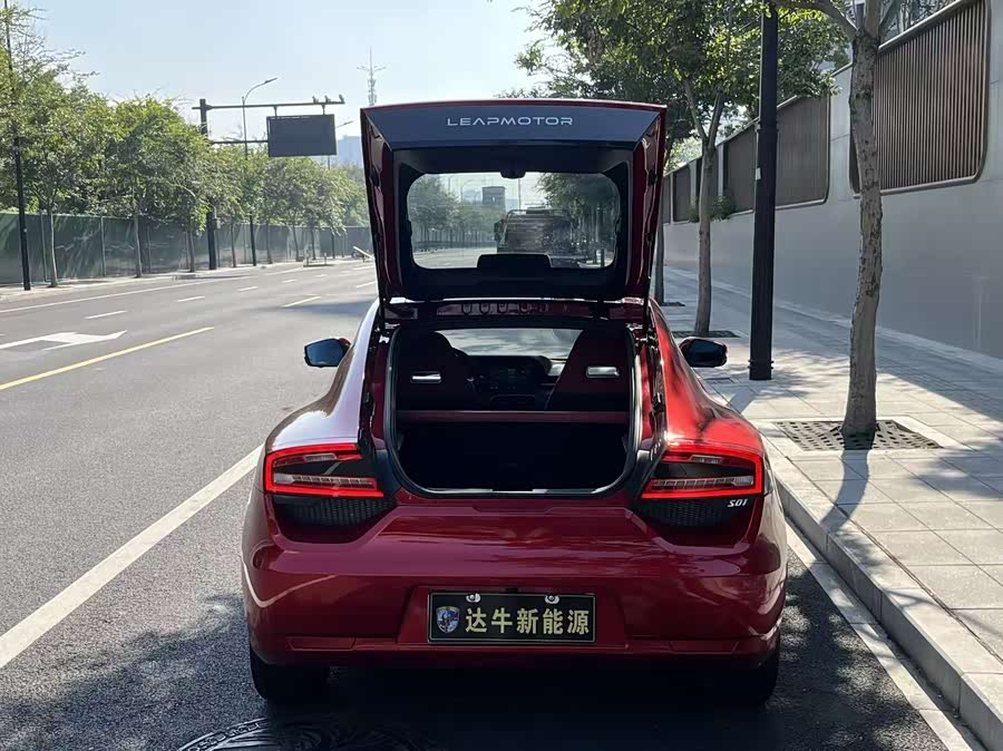 零跑汽车 零跑S01 2019 汽车图片 #9