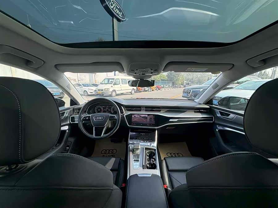 Audi A7 2024 car image #9