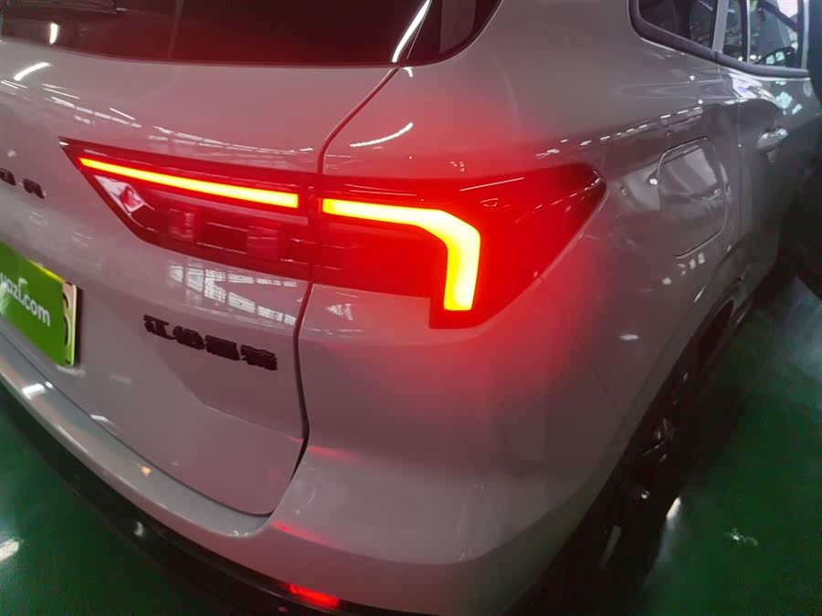 Ford Equator Sport New Energy 2025 car image #9