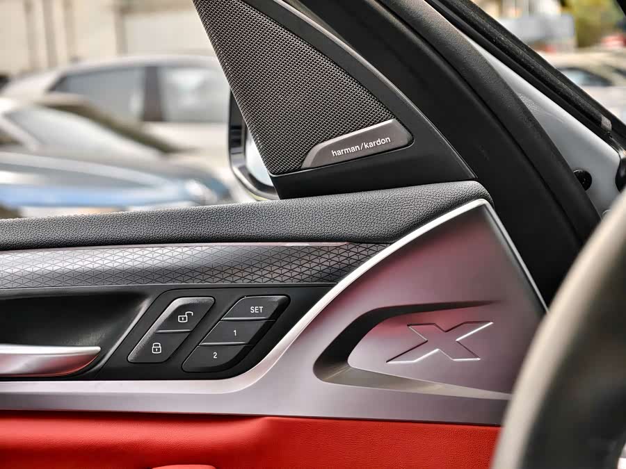 BMW X3 M 2022 #9 BMW X3 M 2022 car image #9