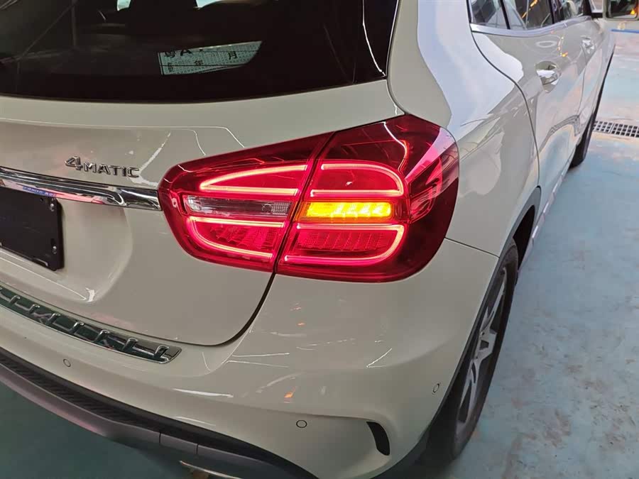 Mercedes-Benz GLA Class (Imported) 2015 car image #9