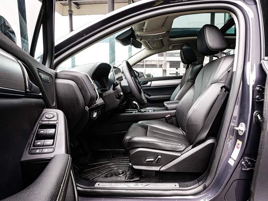 BYD Tang 2021 car image #9