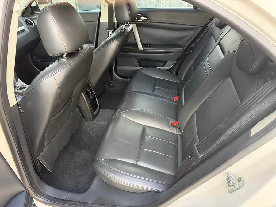 Roewe 550 2013 image de voiture #9