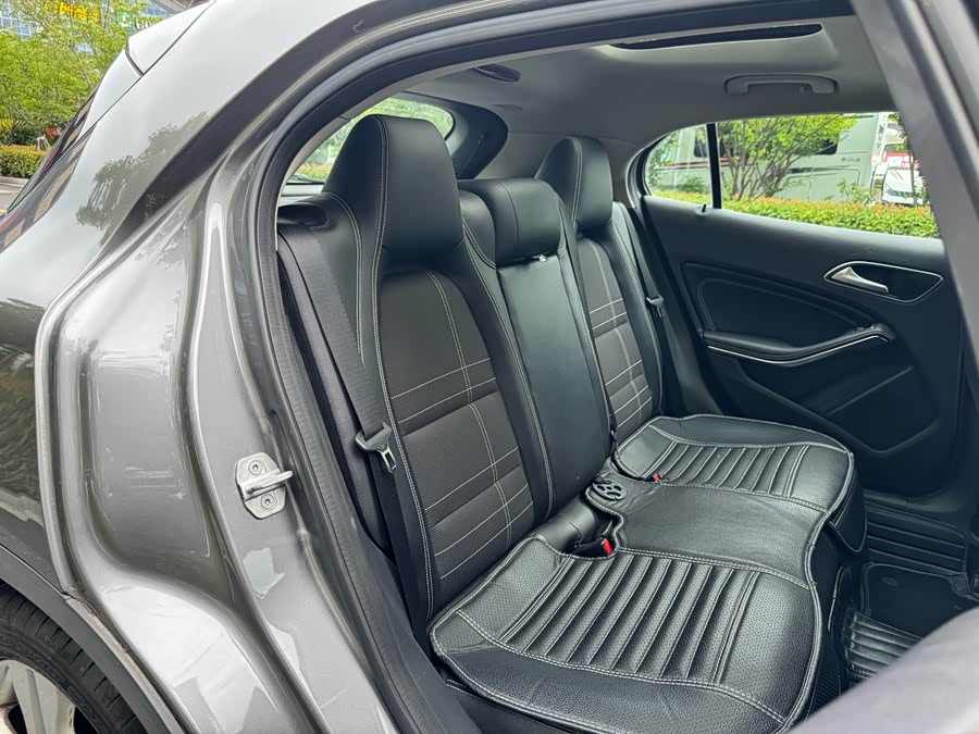 Mercedes-Benz GLA Class (Imported) 2015 car image #9