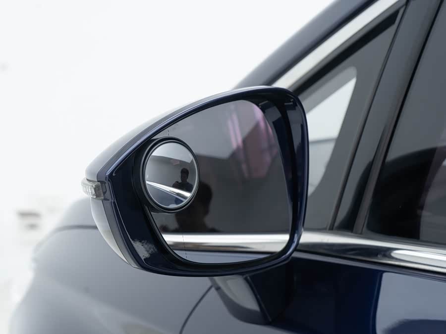 BYD Song MAX 2018 car image #9