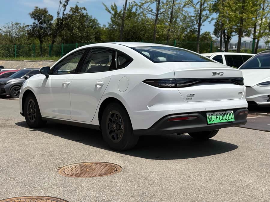 比亚迪 海豹05 DM-i 2025 汽车图片 #9