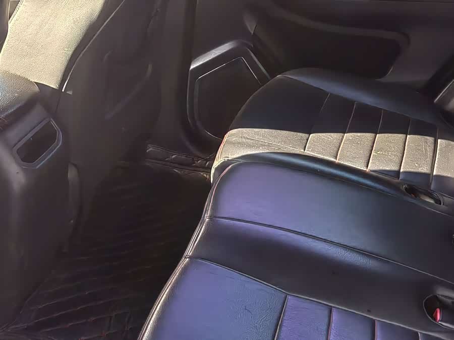 GEELY GX7 2015 #9 GEELY GX7 2015 car image #9