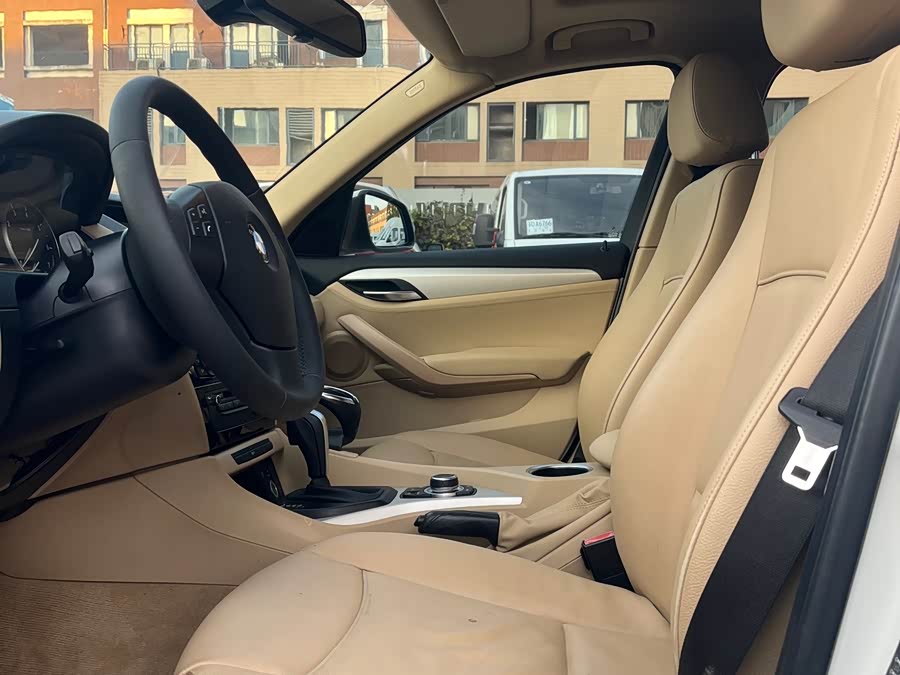 BMW X1 (Imported) 2012 imagem de carro #9