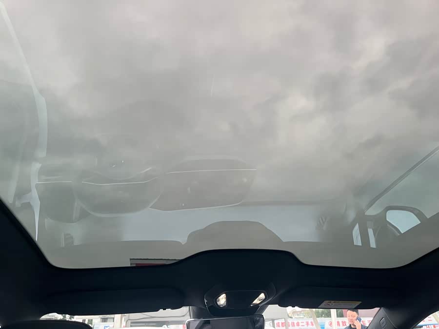 HongQi EH7 2024 #9 HongQi EH7 2024 car image #9