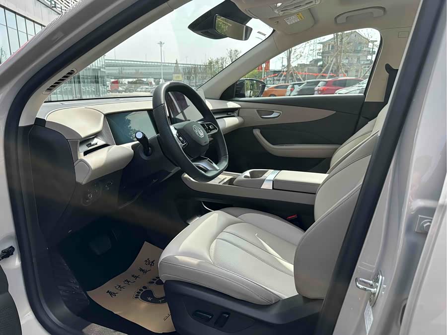 MG ES5 2024 imagen de coche #9