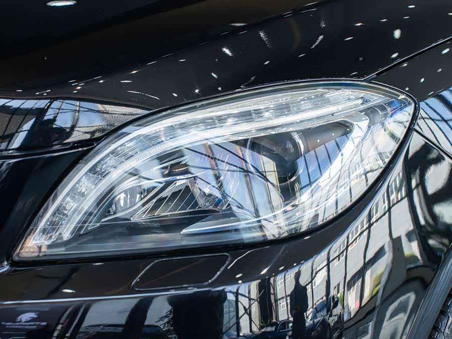 Mercedes-Benz M Class 2014 car image #9