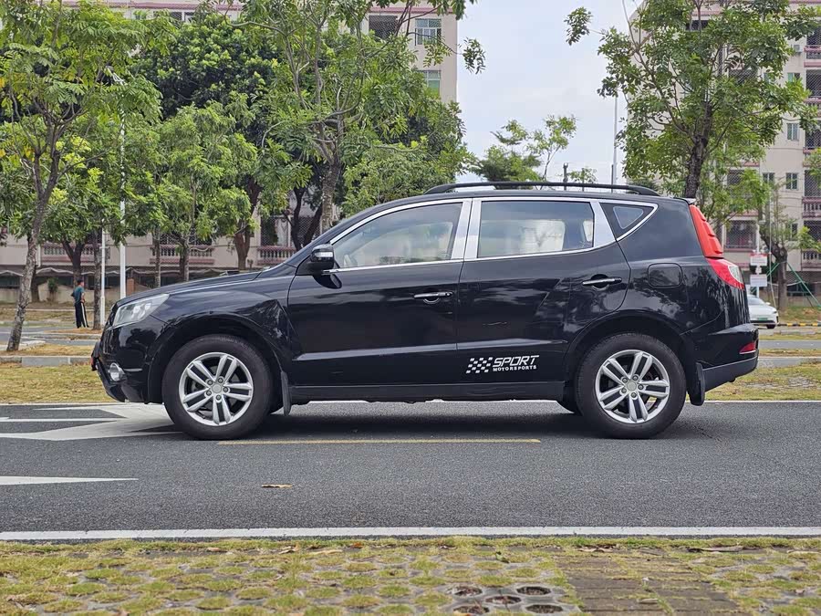 GEELY GX7 2015 car image #9