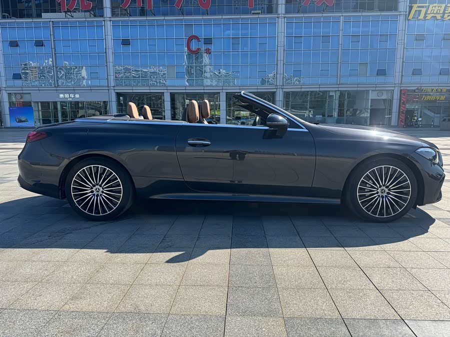 Mercedes-Benz CLE Class 2025 car image #9