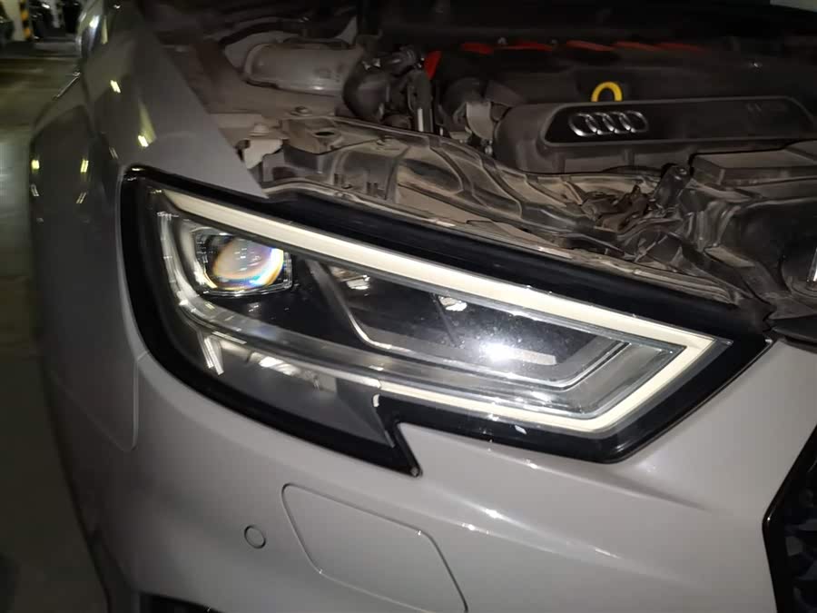 Audi RS 3 2019 #9 Audi RS 3 2019 car image #9