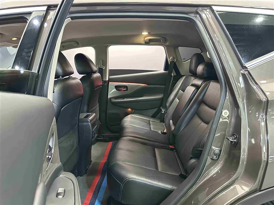 Nissan Murano 2021 изображение автомобиля #9