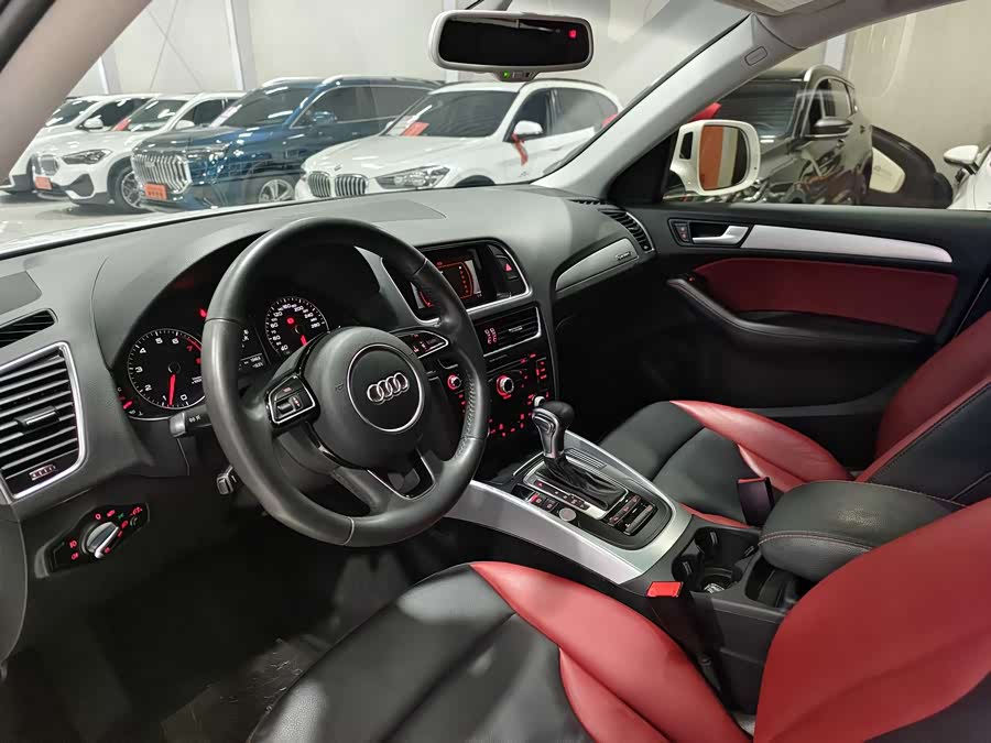 Audi Q5 2017 car image #9