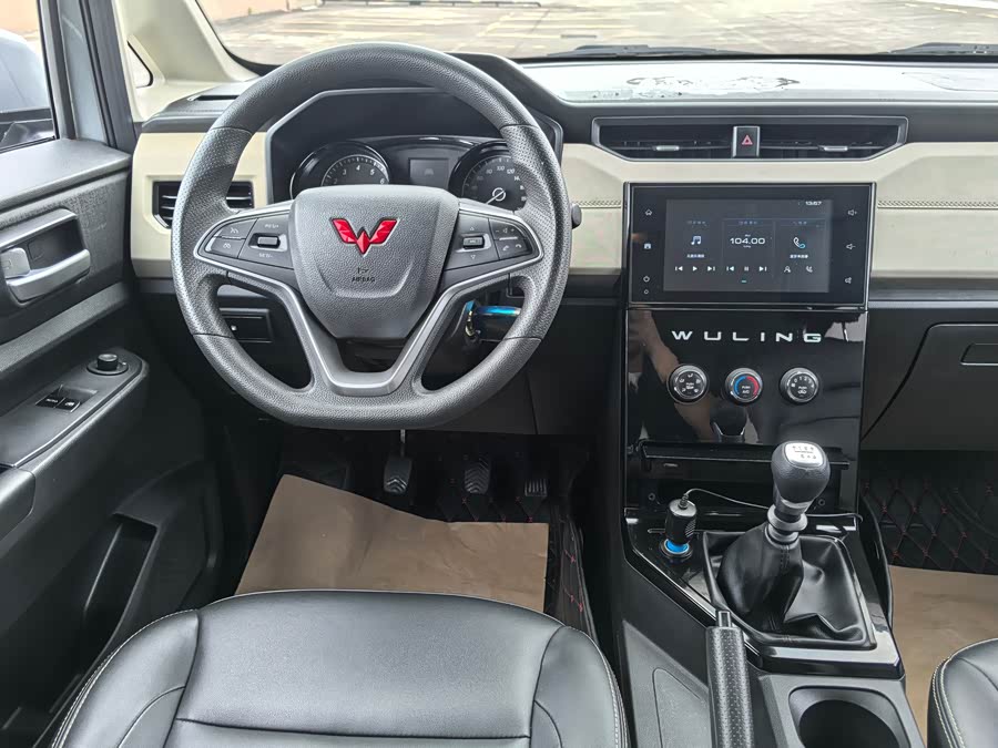 五菱汽车 五菱征程 2021 #9 五菱汽车 五菱征程 2021 汽车图片 #9