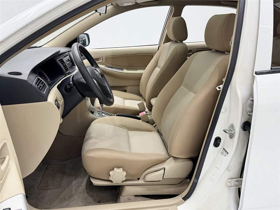 Toyota Reiz 2014 immagine di auto #9