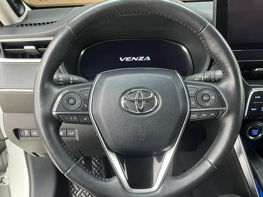 Toyota Venza 2022 car image #9